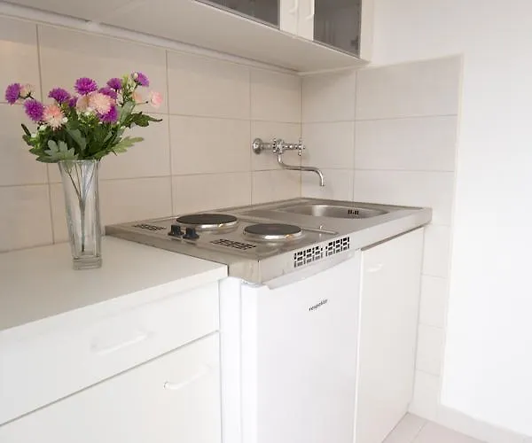 Apartment Corner Of Joy Vis